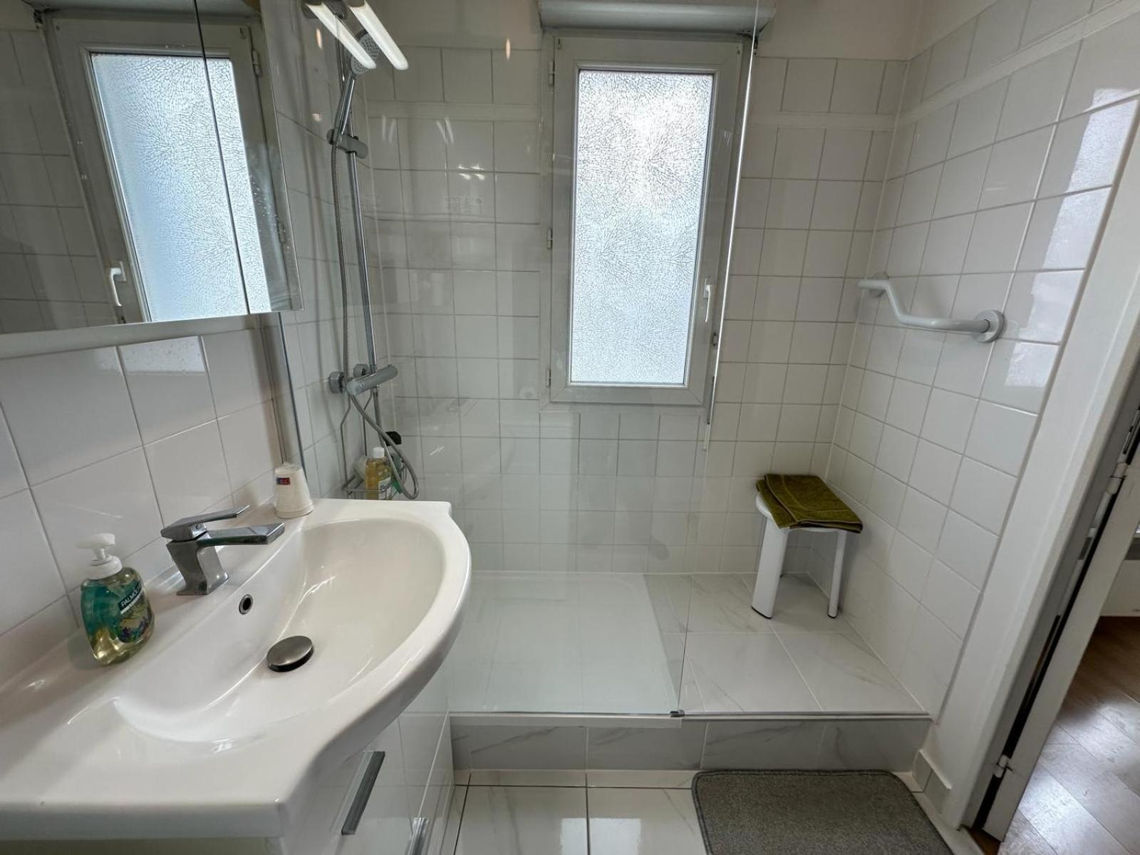 Chez Daniel, Un 2 Pièces Calme Et Proche De Paris * Aubervilliers