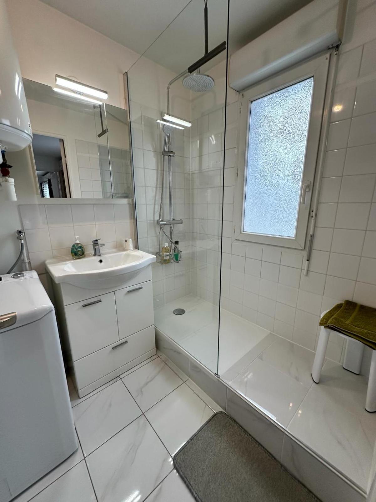 Appartement Chez Daniel, Un 2 Pièces Calme Et Proche De Paris